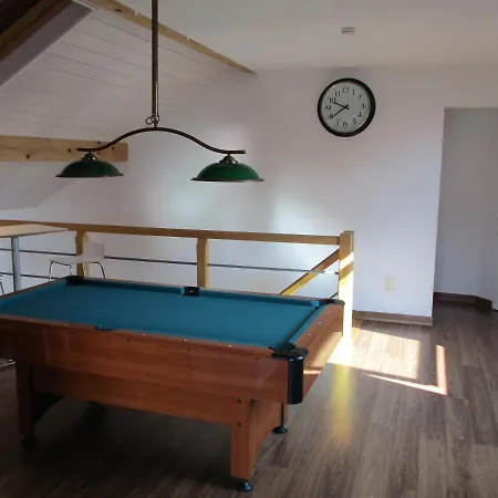 Chez Fabienne Appartement Peyrieu Buitenkant foto